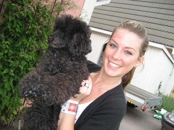 Anne & Happy!!!.JPG