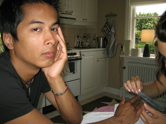 IMG_5329 - Manikyr (ska agera hand-fotomodell).JPG