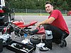 IMG_6848 - Grando meckar med sin minimoto...JPG